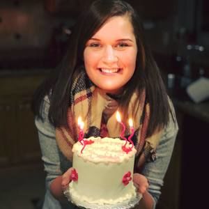 Meet your Posher, Bobbie